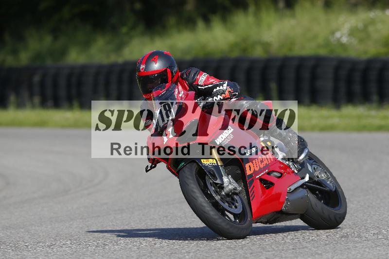 Archiv-2025/11 29.04.2025 PROMAX ADR/Gruppe gruen/118